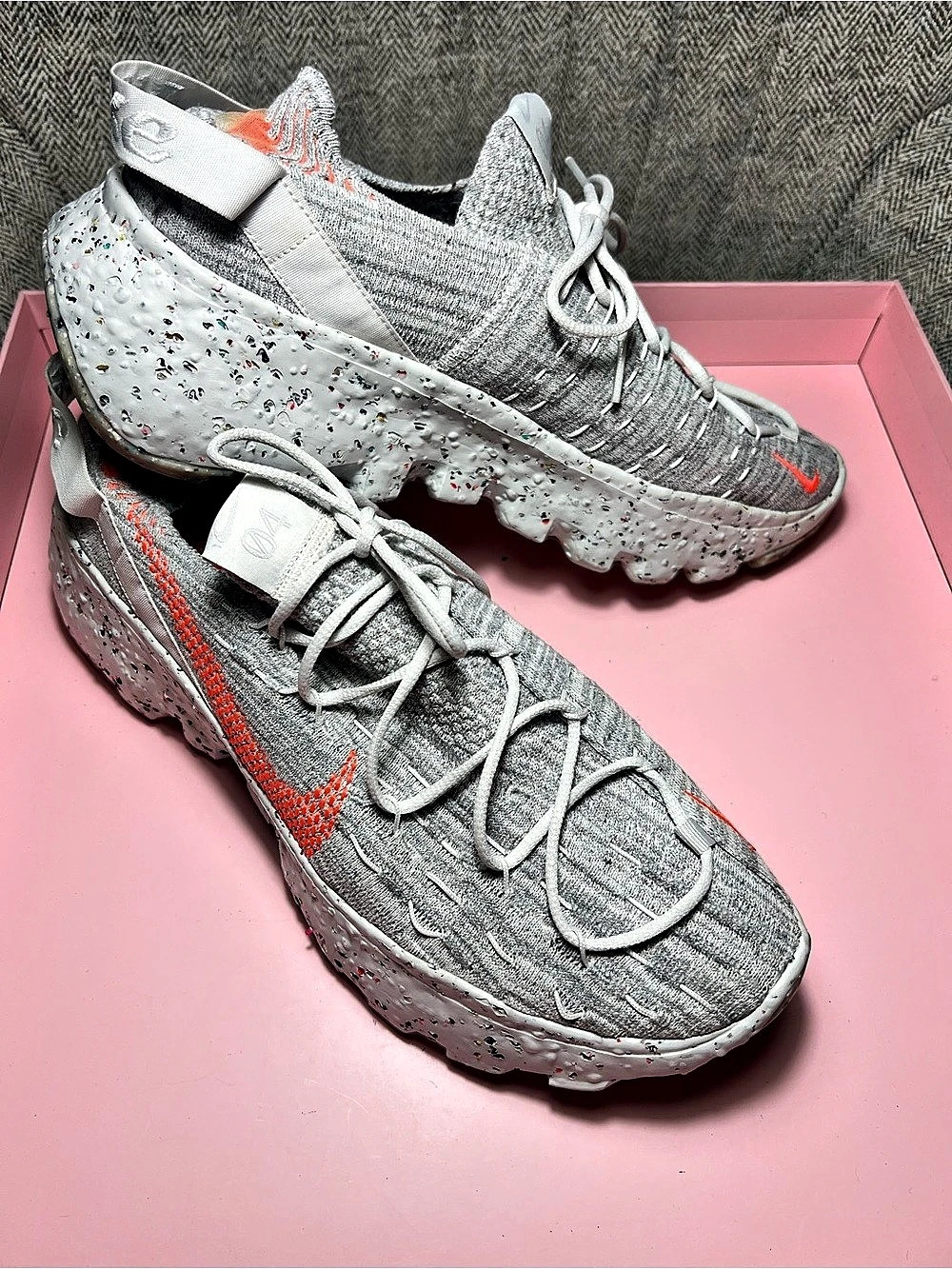 Nike Women’s Space Hippie 04 “This Is Trash – Crimson”
Size 13 Women’s / 11.5 M
